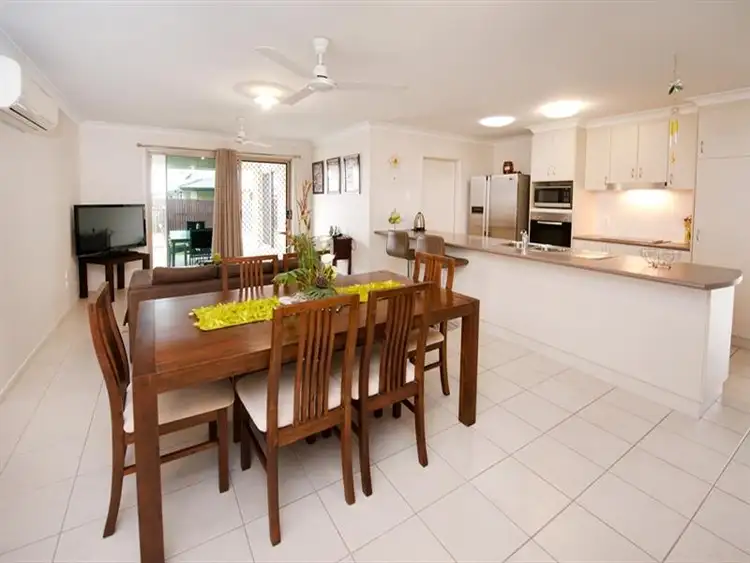 Fifth view of Homely house listing, 43 Debbiesue Dr, Mount Pleasant QLD