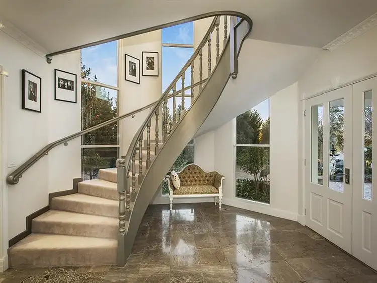 Sixth view of Homely house listing, 18 Oakland Dr, Warrandyte VIC