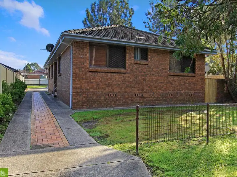 Main view of Homely unit listing, 1/44 Hopetoun St, Oak Flats NSW