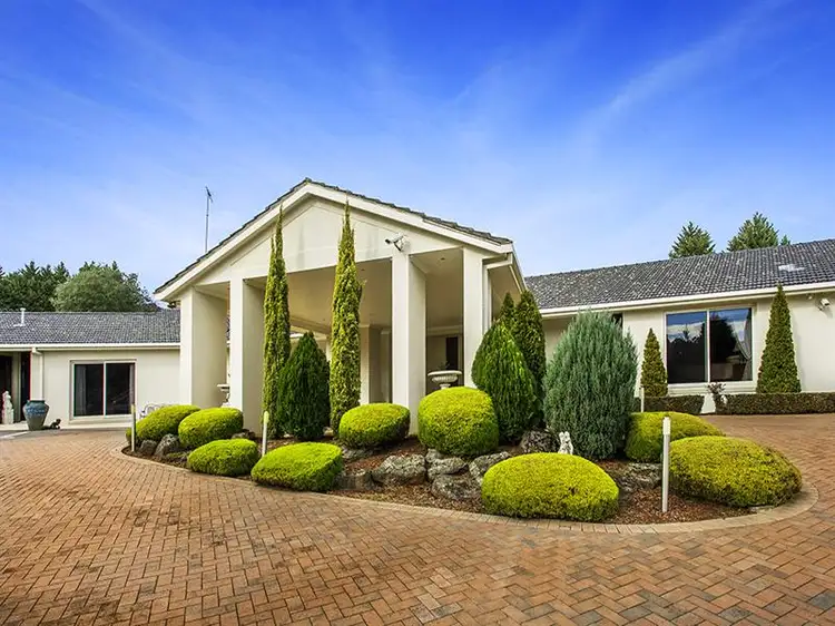 Second view of Homely house listing, 7-9 Flannery Ct, Warrandyte VIC