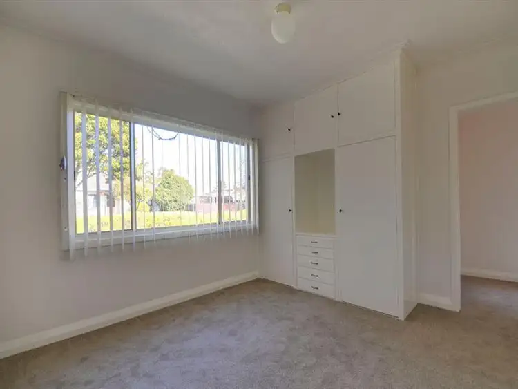 Seventh view of Homely house listing, 6 Mackay St, Traralgon VIC