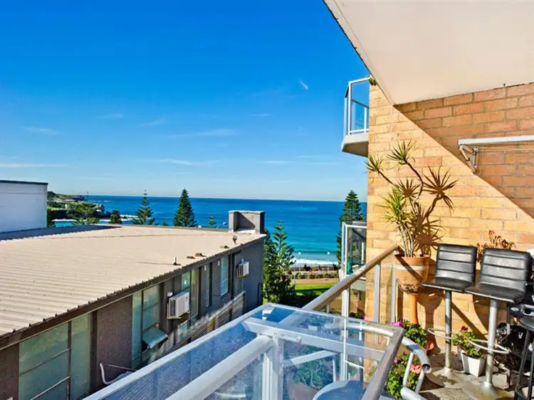 Third view of Homely apartment listing, 4/236 Arden St, Coogee NSW