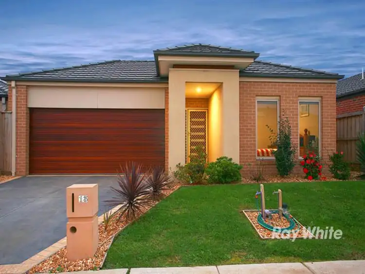13 Bugle Lane, Cranbourne West VIC