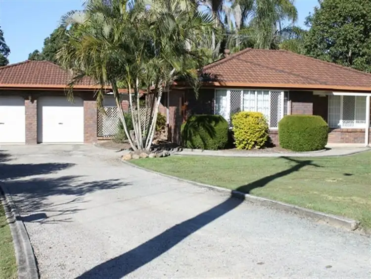 32 Alexander Cres