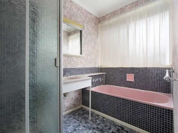 Fifth view of Homely house listing, 28 Rosstown Rd, Carnegie VIC