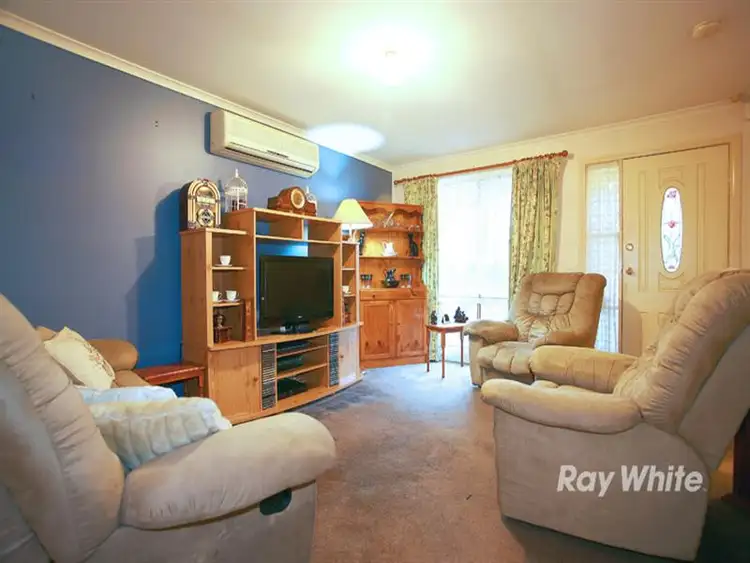 Second view of Homely house listing, 11 Jaye Pl, Cranbourne West VIC