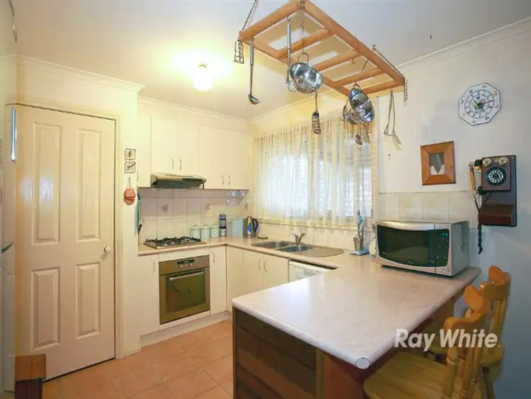 Fourth view of Homely house listing, 11 Jaye Pl, Cranbourne West VIC
