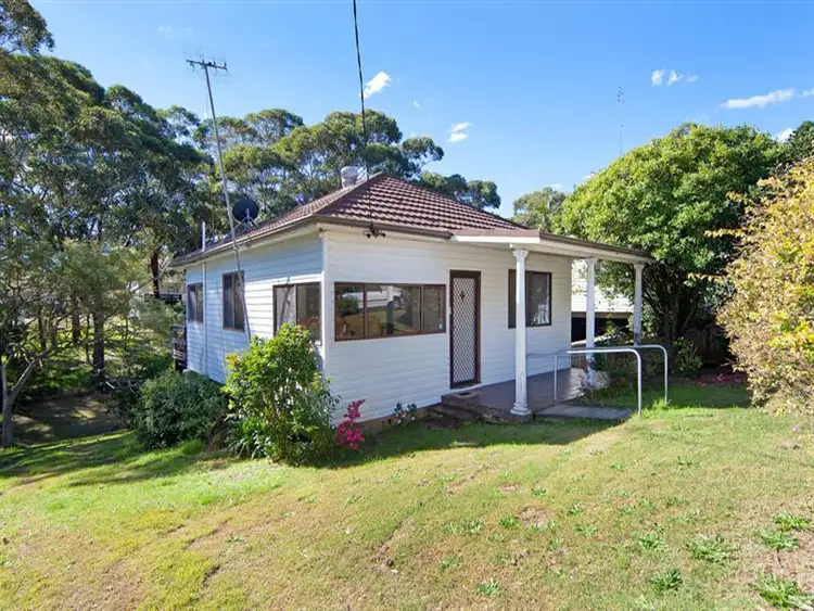 26 Shakespeare Ave, Bateau Bay NSW