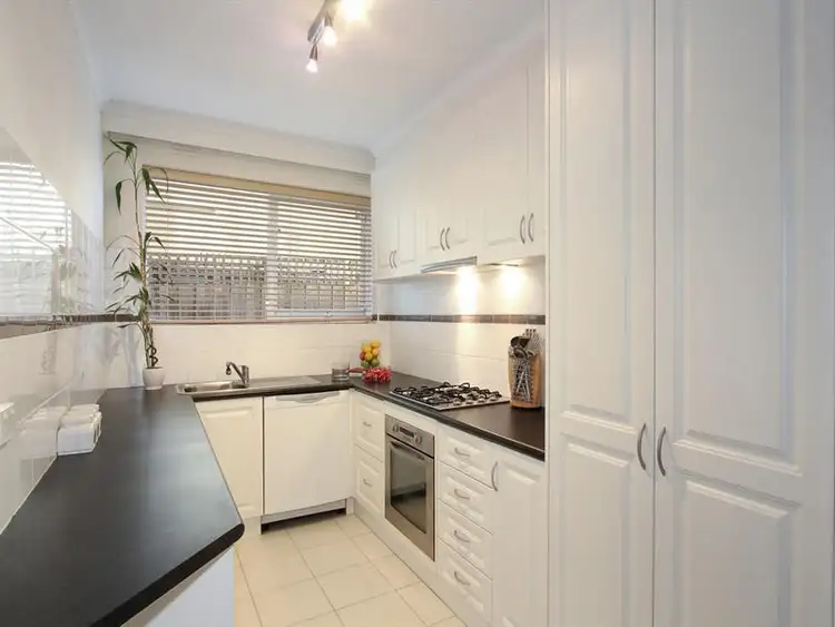 Sixth view of Homely apartment listing, 2/164 Leila Rd, Carnegie VIC