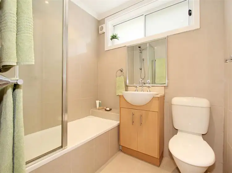 Third view of Homely apartment listing, 4/15 Sydney St, Murrumbeena VIC