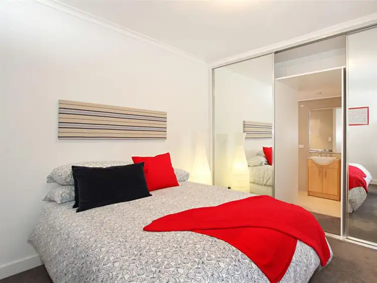 Sixth view of Homely apartment listing, 4/15 Sydney St, Murrumbeena VIC