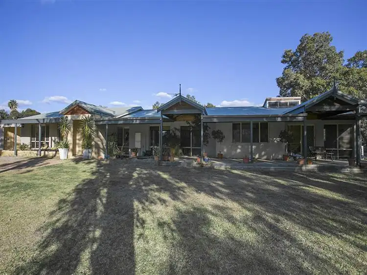 8 Clovelly Ct, Maida Vale WA