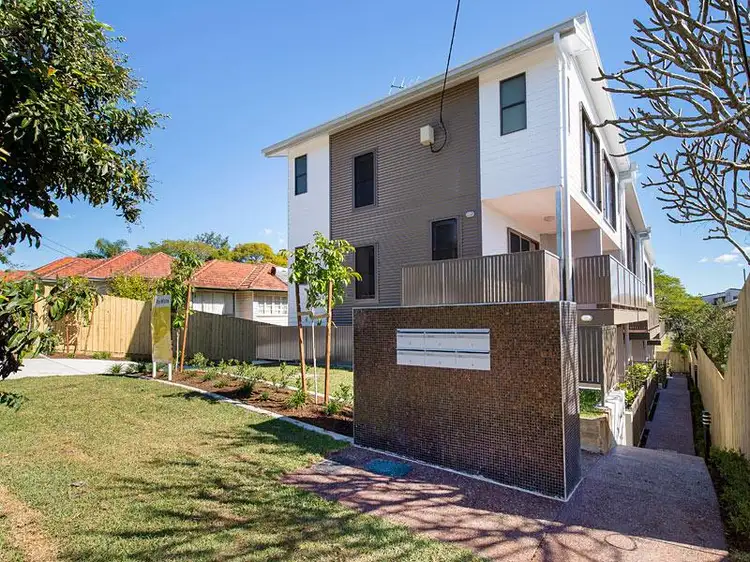 Main view of Homely townhouse listing, 1/5 Kipling St, Moorooka QLD