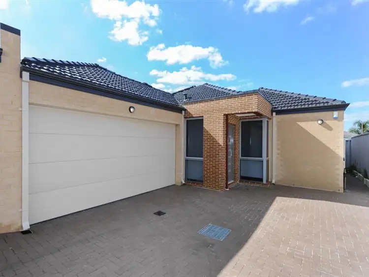 16 C Hewton St, Morley WA