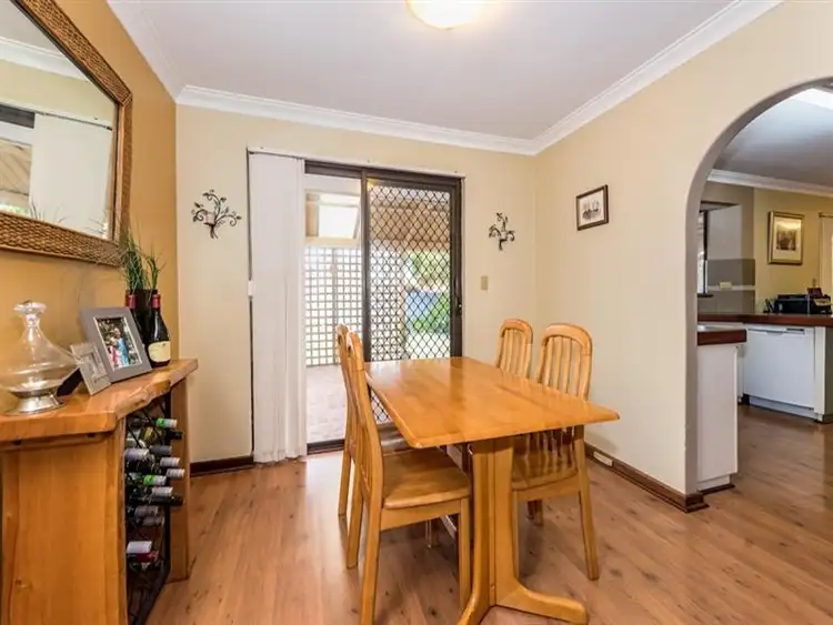 Seventh view of Homely house listing, 6 Gittos Ct, Noranda WA