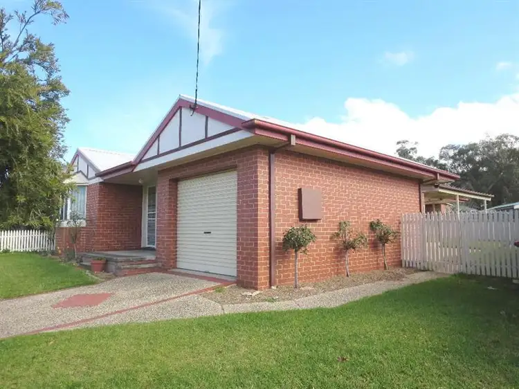 Fifth view of Homely house listing, 873 Tenbrink St, Albury NSW