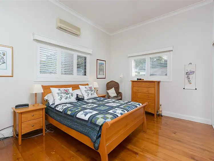 Sixth view of Homely house listing, 32 Gertrude St, Highgate Hill QLD