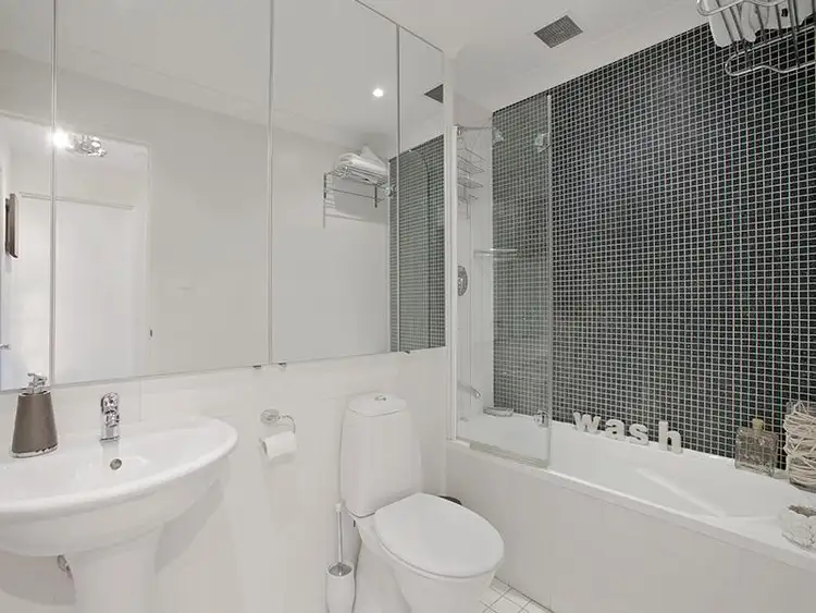 Fourth view of Homely apartment listing, 71/1 Shirley St, Alexandria NSW
