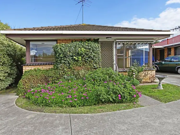 Second view of Homely house listing, 2/9-11 Elliott Ave, Highton VIC