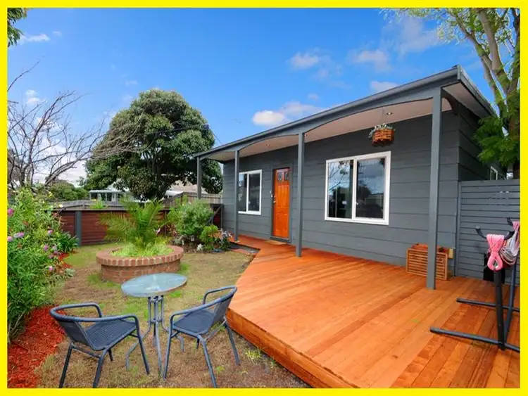 24 Fourth Ave, Chelsea Heights VIC