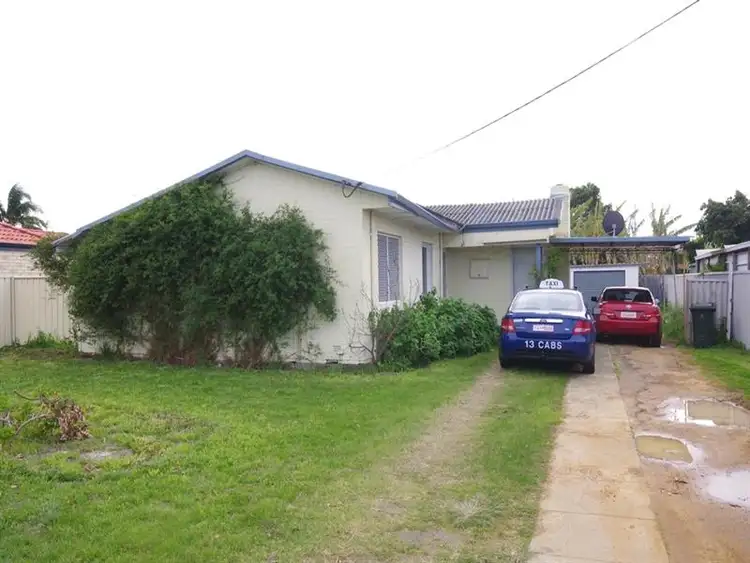 340 flinders St, Nollamara WA