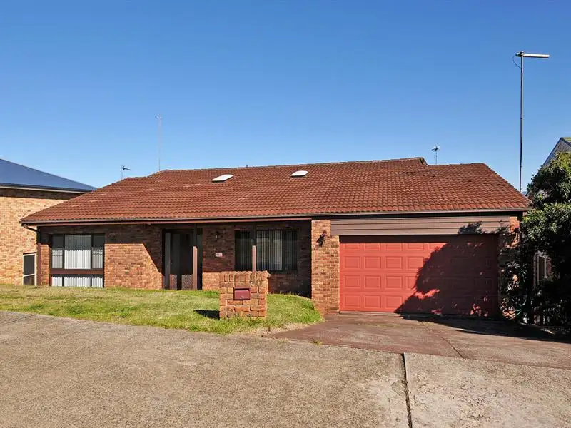 Main view of Homely house listing, 40 Coronet Pl, Dapto NSW