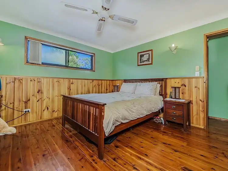 Fifth view of Homely house listing, 6 Marrantin Ct, Carrara QLD