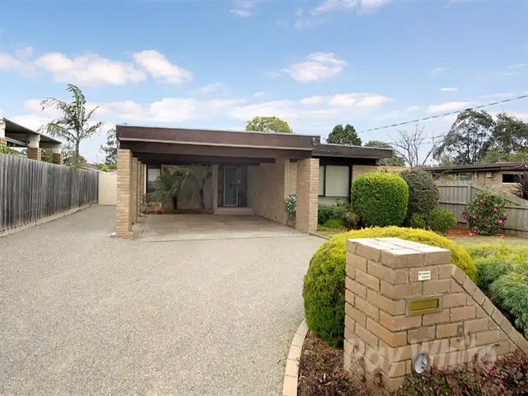 50 Cambden Park Pde, Ferntree Gully VIC