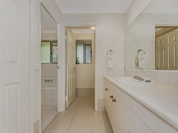 Fourth view of Homely house listing, 22 Nisbet Pl, Merrimac QLD