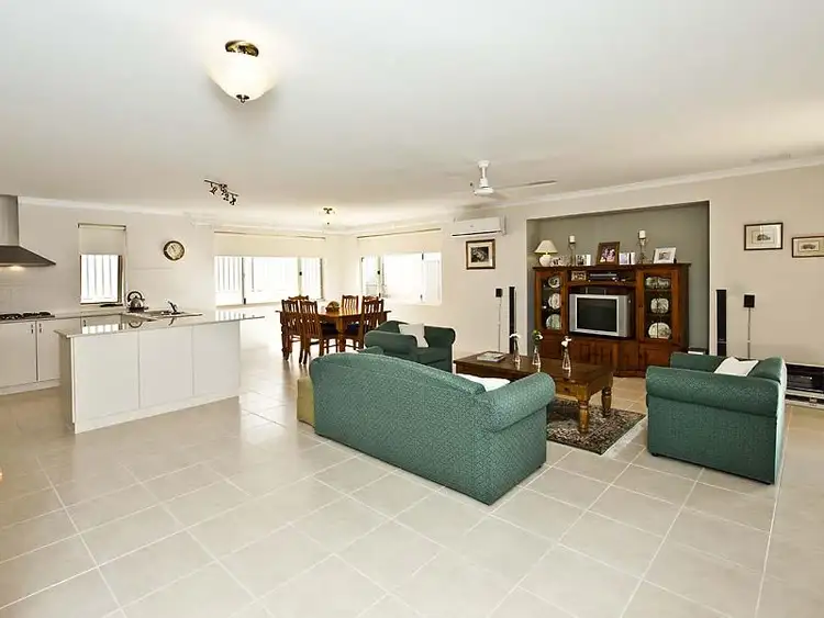 Fourth view of Homely house listing, 16 The Hawthorns, Baldivis WA