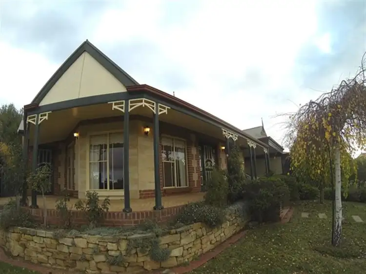70 Zanker Dr, Mount Barker SA