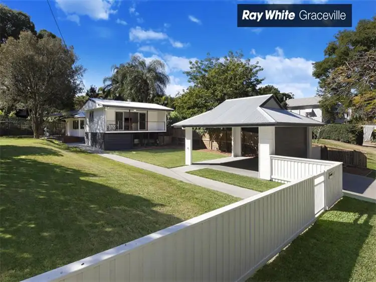 50 Hall St, Sherwood QLD