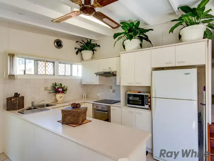 25 Narellan St, Arana Hills QLD