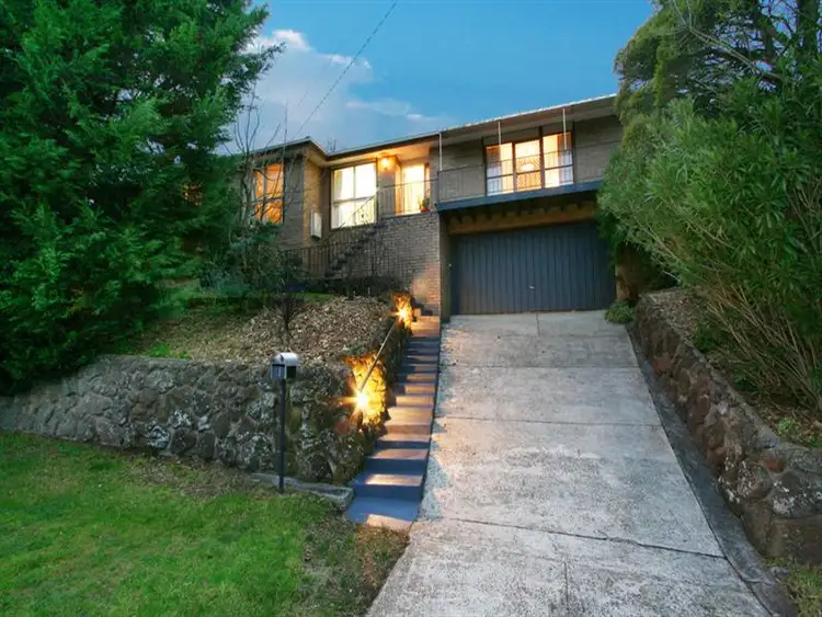 48 Huntingdale Dr, Chirnside Park VIC