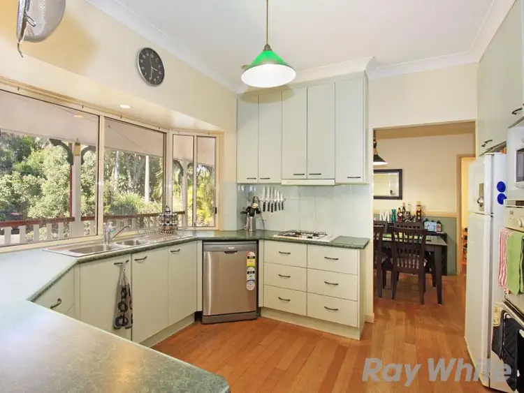Fifth view of Homely house listing, 4 Mareeba Ct, Arana Hills QLD