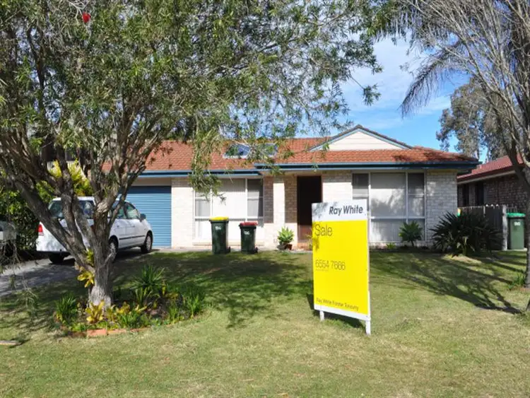 19 Murray Ave, Forster NSW