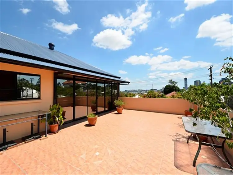 Third view of Homely apartment listing, 6/20 Brighton Rd, Highgate Hill QLD