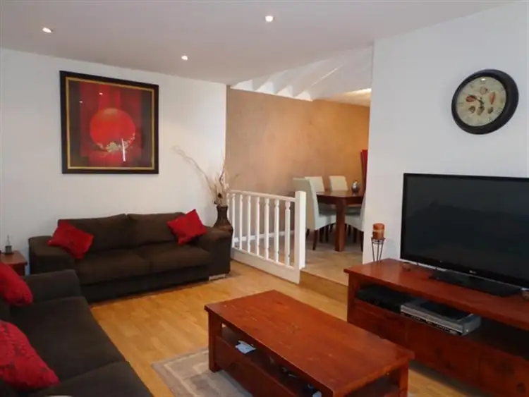 Fourth view of Homely house listing, 5 Lowry Pl, Prairiewood NSW