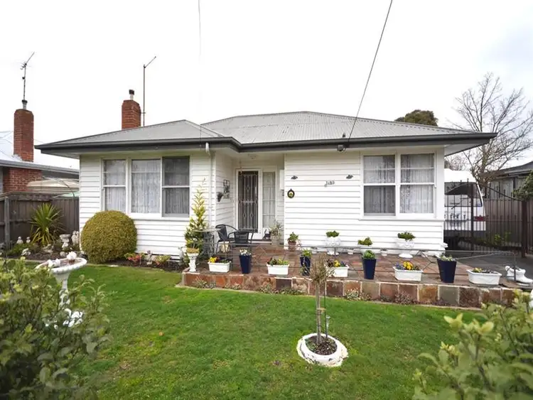 715 Latrobe St, Redan VIC