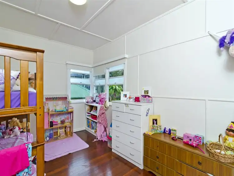 Fifth view of Homely house listing, 8 Fourteenth Ave, Palm Beach QLD