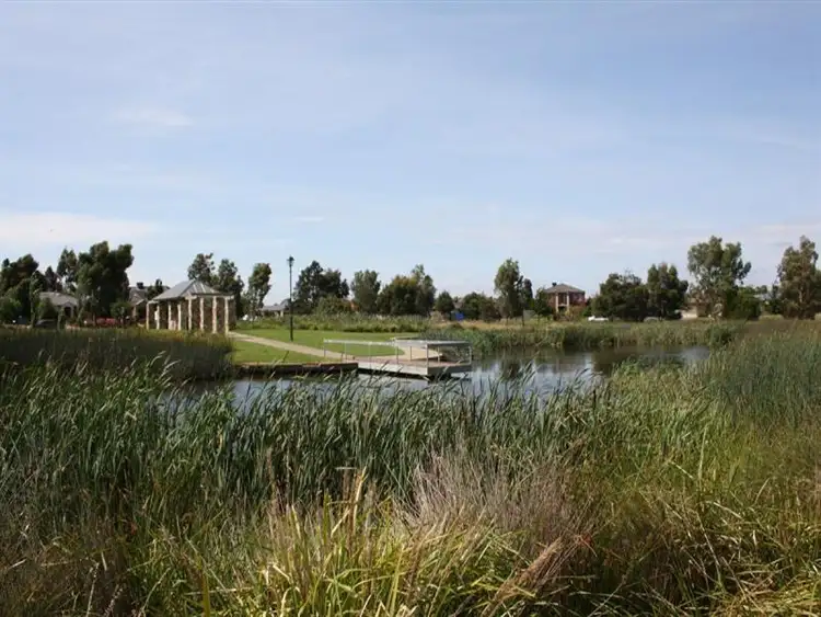 Fifth view of Homely house listing, 52 Challenger Cct, Cranbourne East VIC