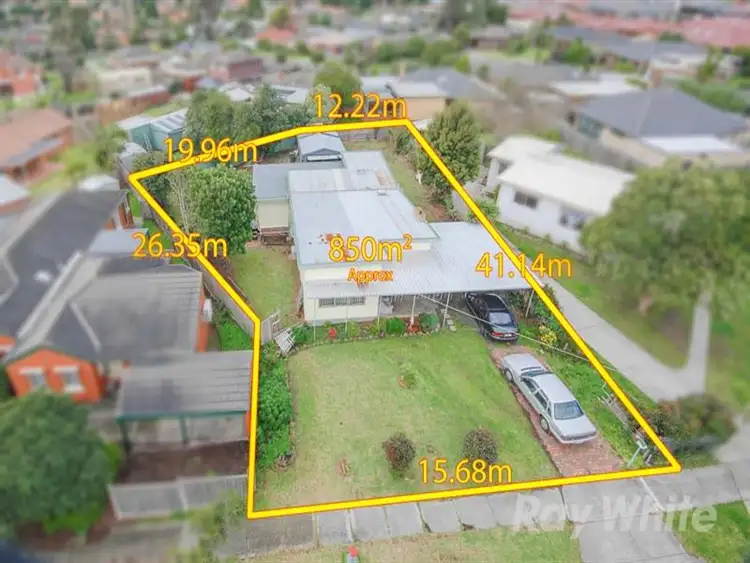 10 Sunshine St, Rowville VIC