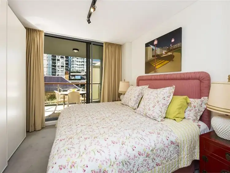 Fourth view of Homely apartment listing, 506/2 Dind St, Milsons Point NSW