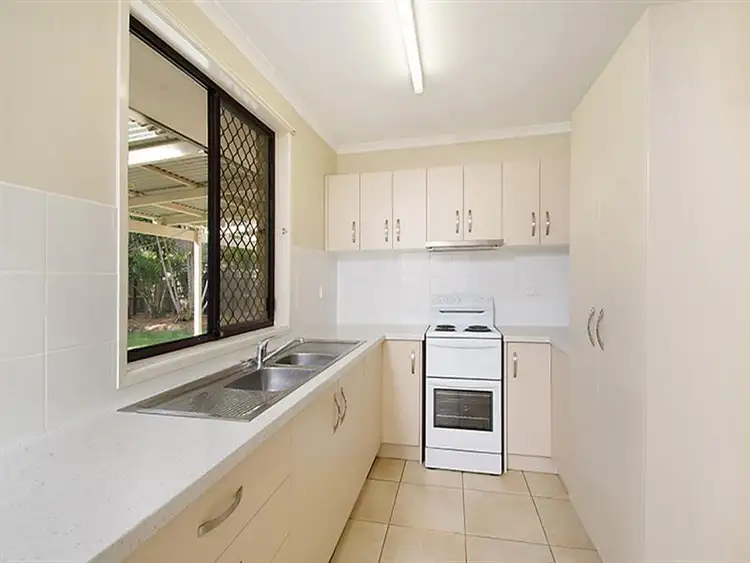 Fifth view of Homely house listing, 4 Jarnahill Dr, Mount Coolum QLD