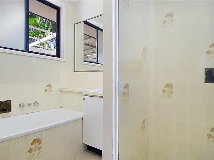 Sixth view of Homely house listing, 4 Jarnahill Dr, Mount Coolum QLD