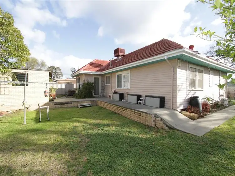 Seventh view of Homely house listing, 16 Neil St, Kangaroo Flat VIC