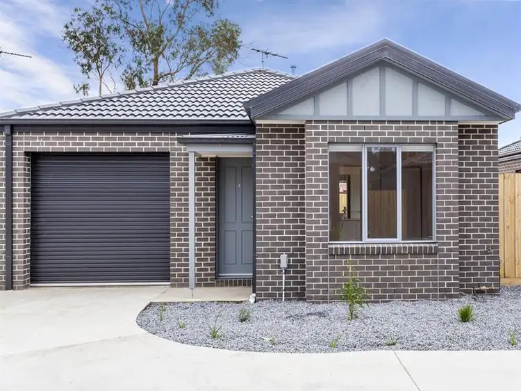 4/31-33 Helms St, Newcomb VIC