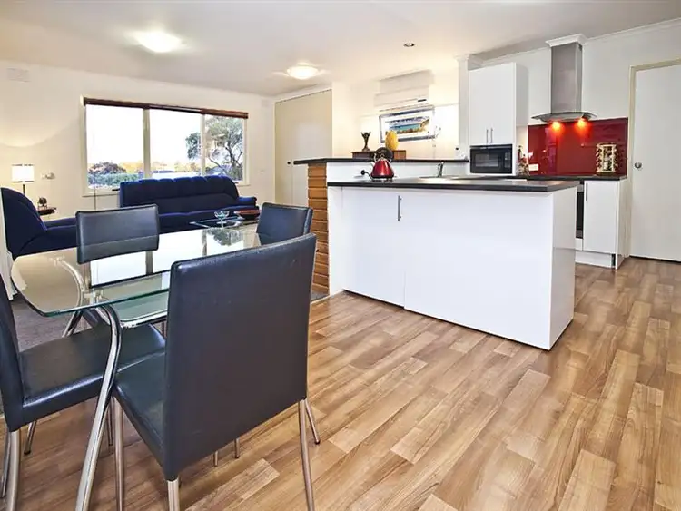 Sixth view of Homely house listing, 4 Kambara Dr, Mulgrave VIC