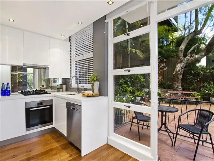 Second view of Homely apartment listing, 16/22 New Beach Rd, Darling Point NSW