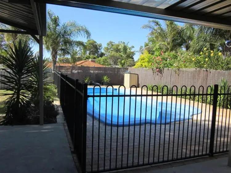 Second view of Homely house listing, 7 Stipling Gdns, Leda WA